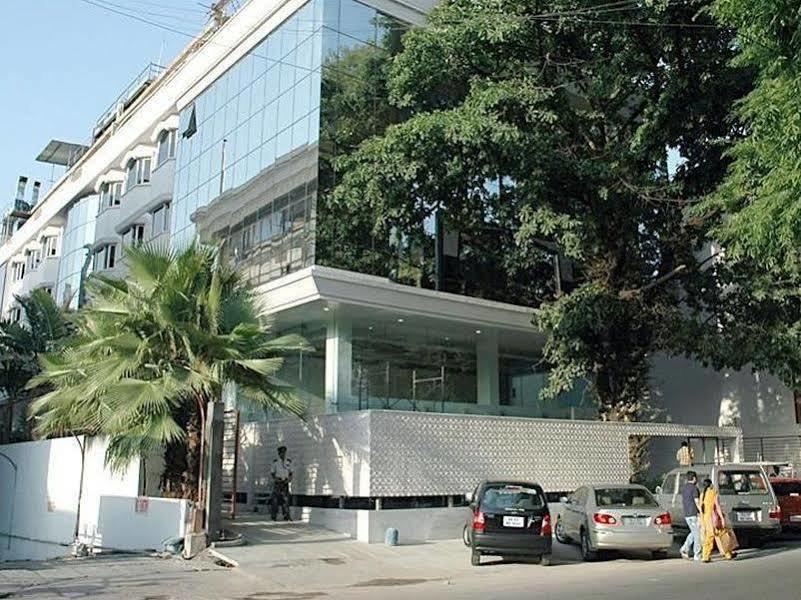 होटल Monarch Luxur - Infantry Road Bangalore
